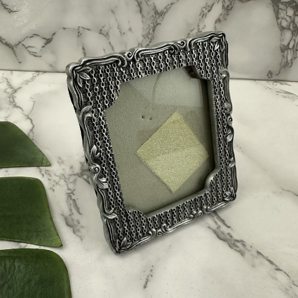 Vintage Miche Y2k Silver Tone Floral Scroll Picture Frame Mini Cottagecore